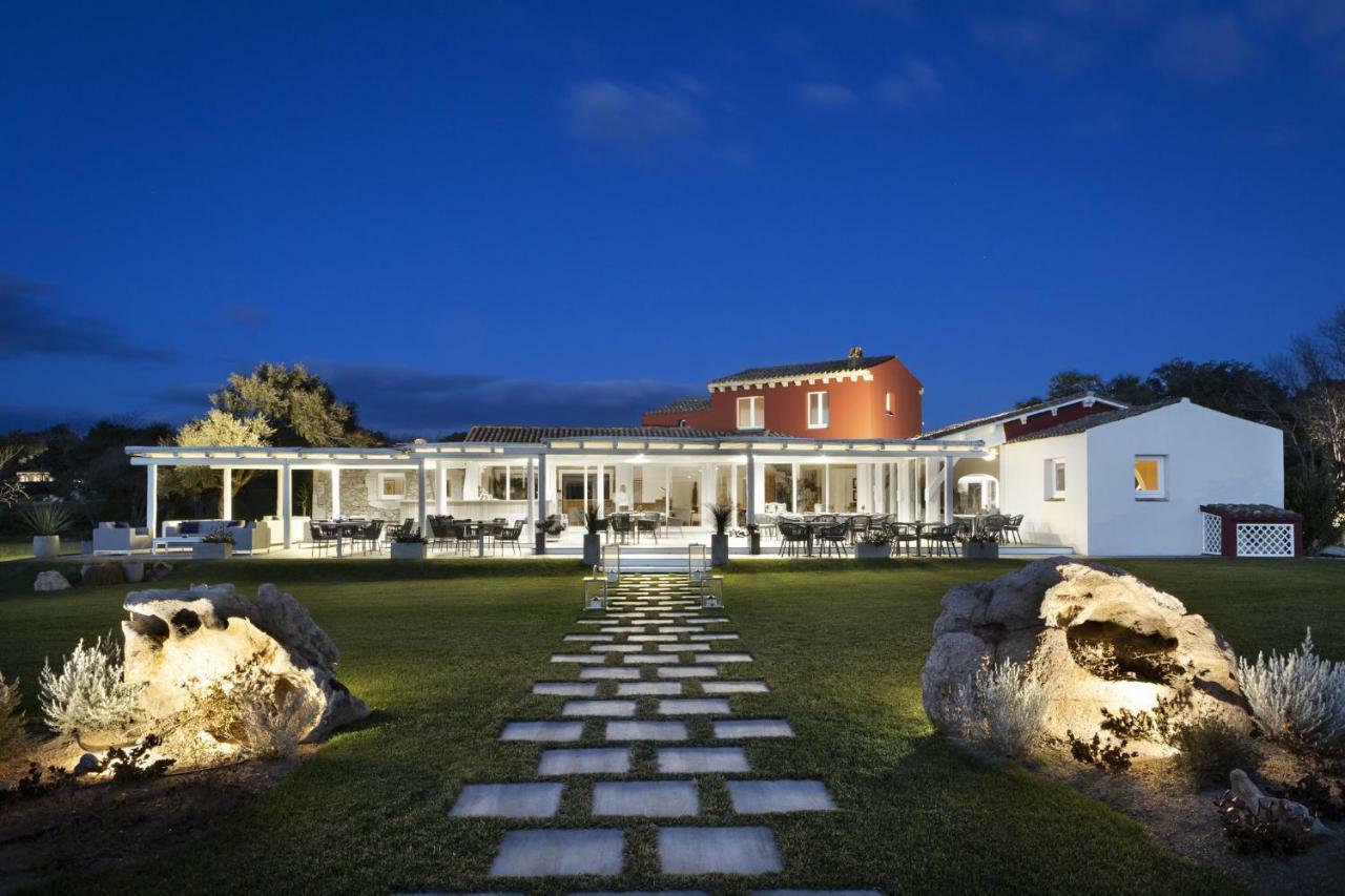 Li Neuli Country Club Hotel San Pantaleo Luaran gambar
