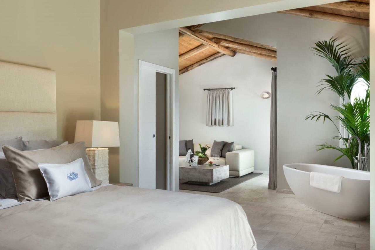 Li Neuli Country Club Hotel San Pantaleo Luaran gambar