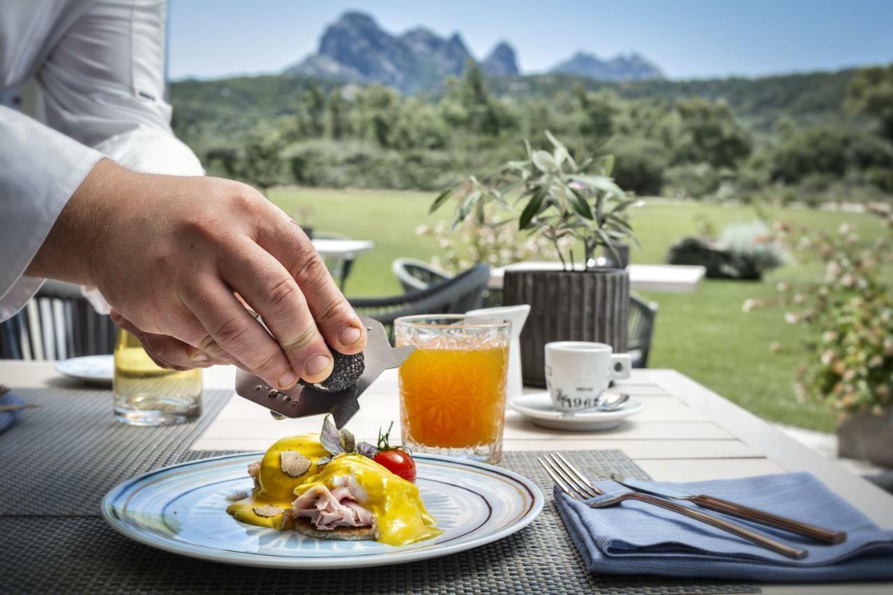Li Neuli Country Club Hotel San Pantaleo Luaran gambar
